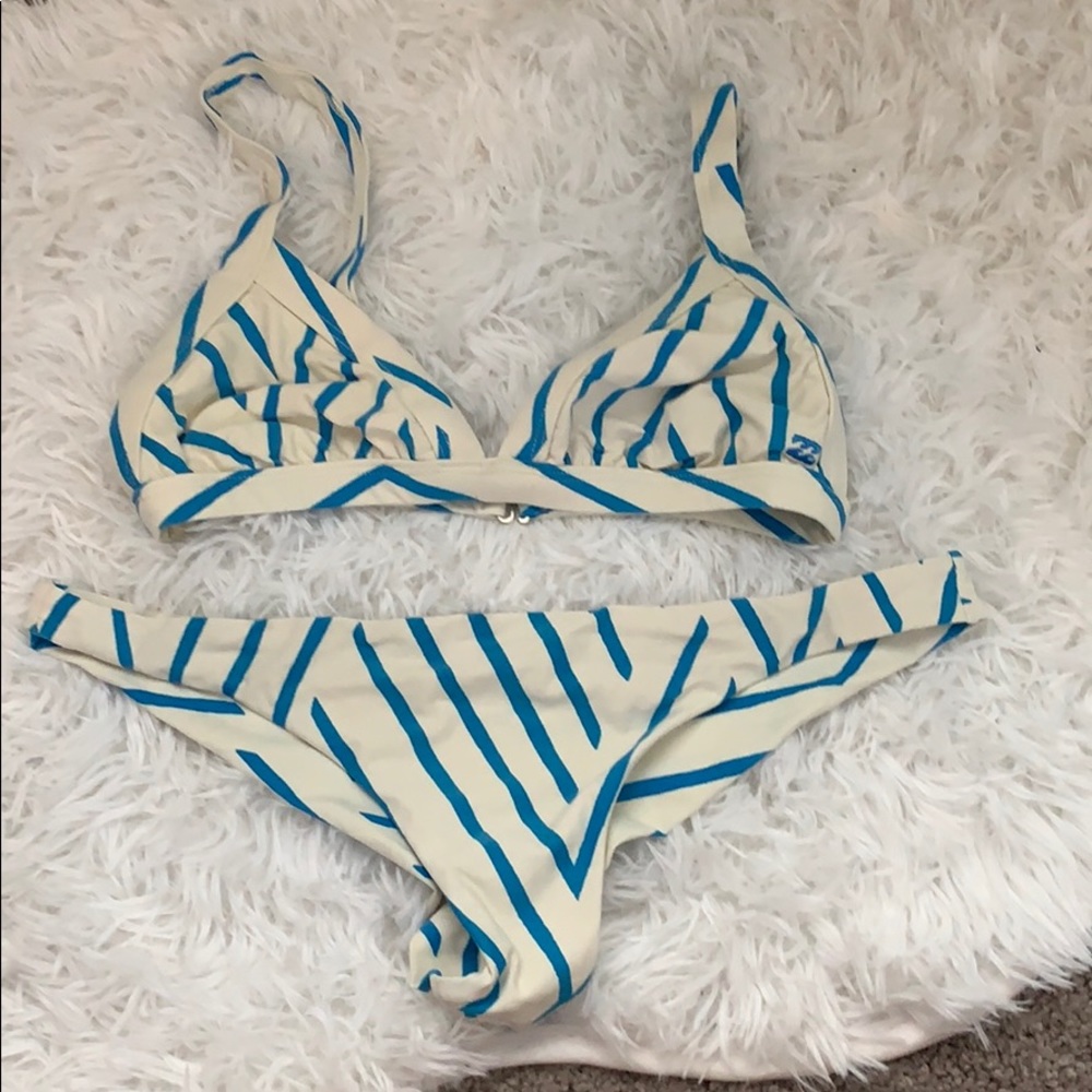 Billabong bikini set